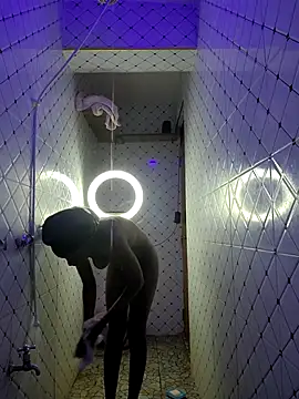 Snapshot of Enkarxx chatting on 02/19/25, 07:37 Enkarxx online show from 02/19/25, 07:37