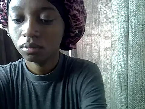 Snapshot of Enkarxx chatting on 09/25/25, 11:27 Enkarxx online show from 09/25/25, 11:27