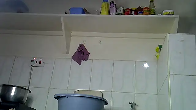 Snapshot of Enkarxx chatting on 04/02/26, 01:35 Enkarxx online show from 04/02/26, 01:35