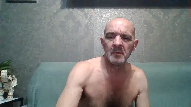Snapshot of skorpibg65 chatting on 06/26/26, 02:06 skorpibg65 online show from 06/26/26, 02:06