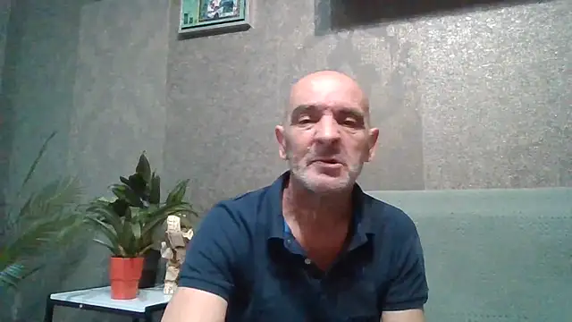 Snapshot of skorpibg65 chatting on 06/26/26, 03:51 skorpibg65 online show from 06/26/26, 03:51