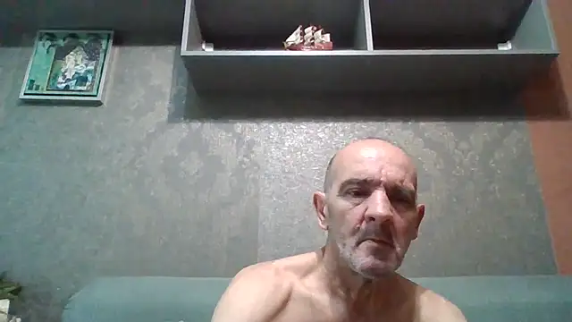 Snapshot of skorpibg65 chatting on 07/12/26, 08:37 skorpibg65 online show from 07/12/26, 08:37