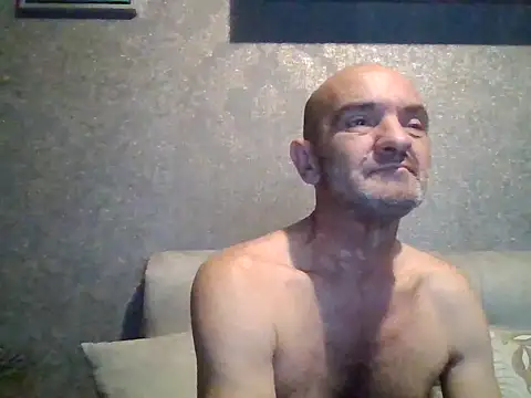 Snapshot of skorpibg65 chatting on 12/05/25, 03:21 skorpibg65 online show from 12/05/25, 03:21