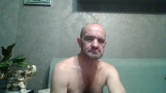 Snapshot of skorpibg65 chatting on 06/02/26, 11:38 skorpibg65 online show from 06/02/26, 11:38
