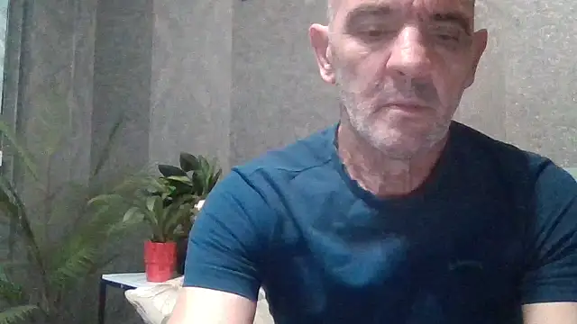 Snapshot of skorpibg65 chatting on 06/24/26, 05:44 skorpibg65 online show from 06/24/26, 05:44
