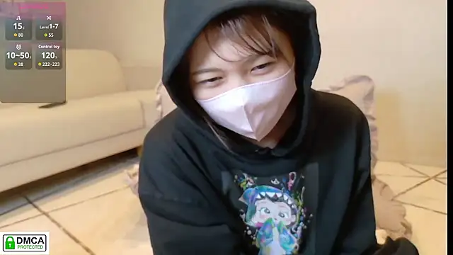 SUZU  online show from 11/07/25, 03:27