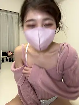 SUZU  online show from 04/01/26, 01:41