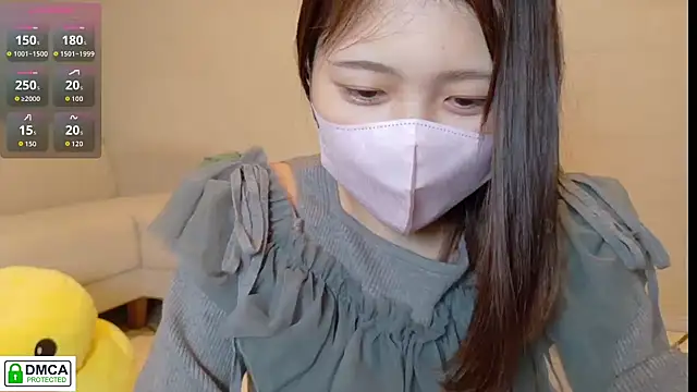 SUZU  online show from 11/01/25, 12:10