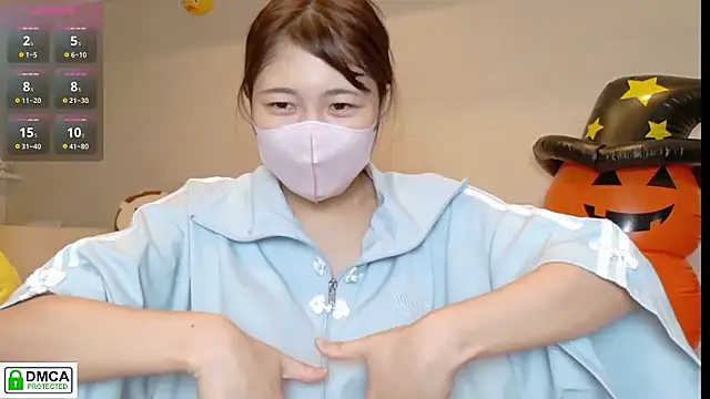 SUZU  online show from 10/26/25, 01:22