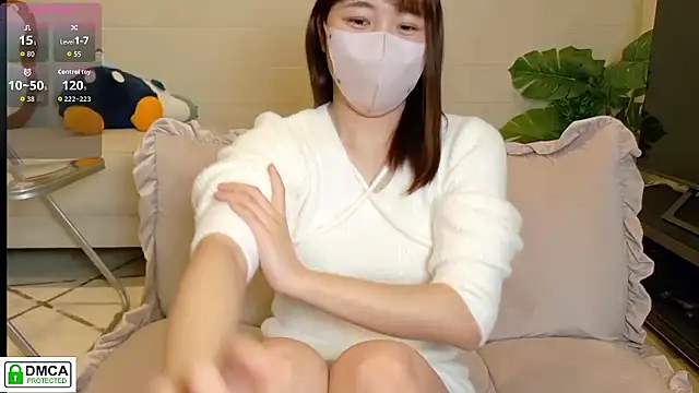 SUZU  online show from 02/22/26, 12:40