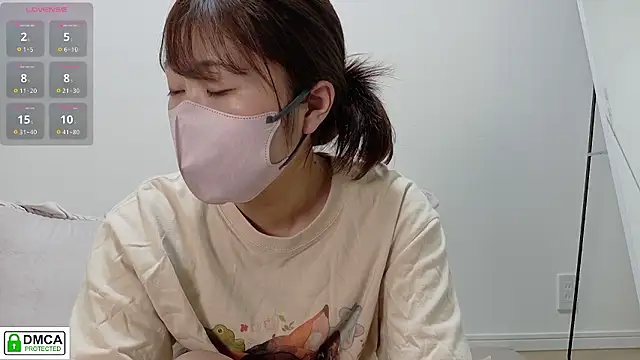 Snapshot of SUZU_ chatting on 07/21/26, 11:33 SUZU online show from 07/21/26, 11:33