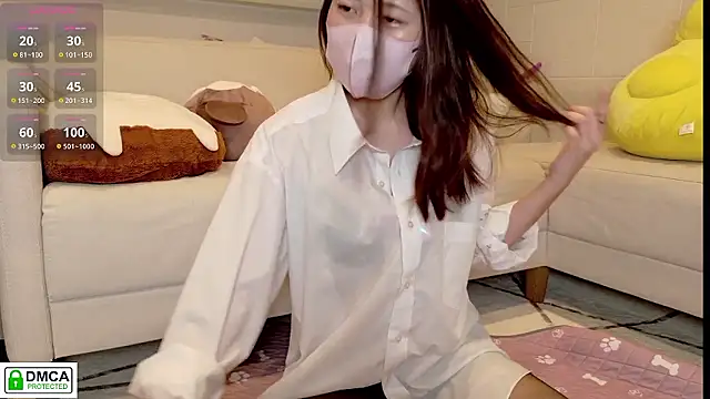 Snapshot of SUZU_ chatting on 07/18/26, 12:58 SUZU online show from 07/18/26, 12:58