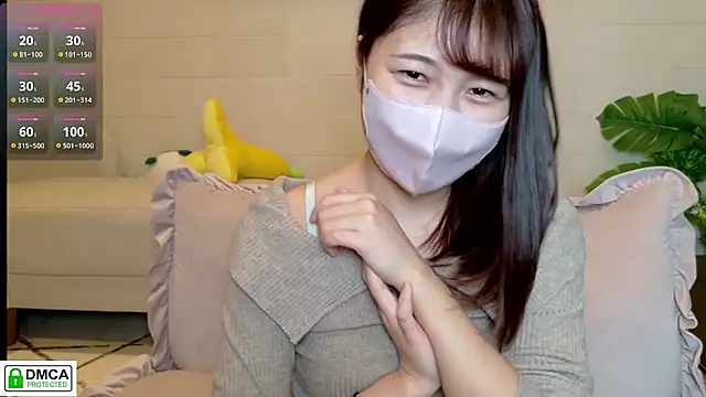 SUZU  online show from 02/01/26, 12:14