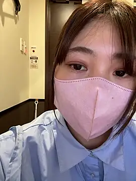 SUZU  online show from 05/08/26, 06:06