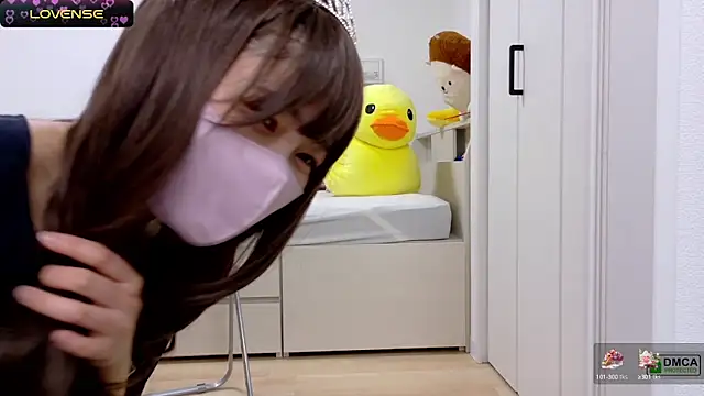 SUZU  online show from 02/23/25, 12:05