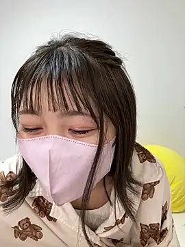 SUZU  online show from 03/09/25, 12:42