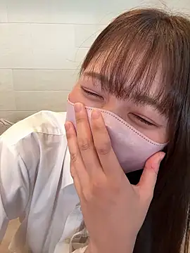 SUZU  online show from 06/03/26, 06:47