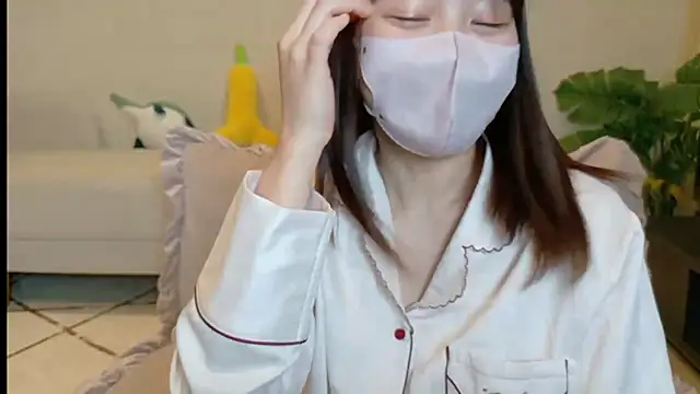 SUZU  online show from 01/16/26, 09:41