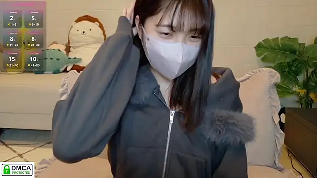 SUZU  online show from 03/05/26, 02:35