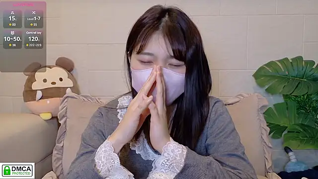 SUZU  online show from 03/20/26, 01:23