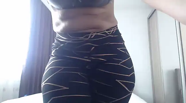 Snapshot of naughtymilfT chatting on 03/09/25, 10:08 naughtymilfT online show from 03/09/25, 10:08