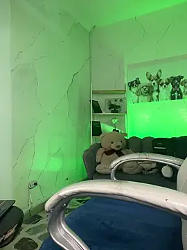 NiickyJones online show from 12/01/25, 11:27