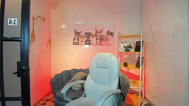 NiickyJones online show from 11/13/25, 09:19