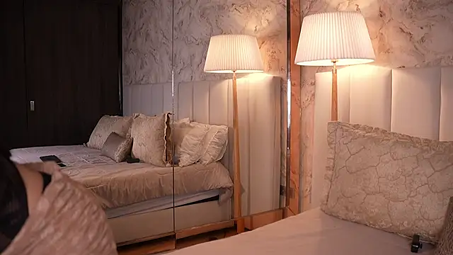 Rosalie vega online show from 03/25/26, 12:33