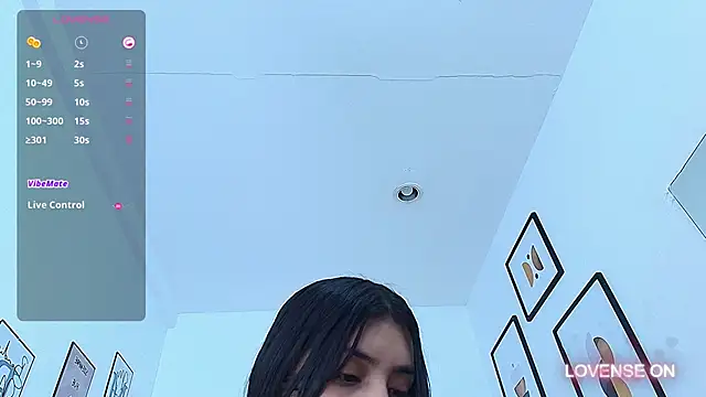 littlee emilyy  online show from 12/15/24, 06:48