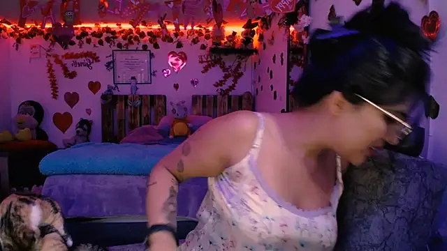 azahar  ziiz online show from 02/12/25, 09:33