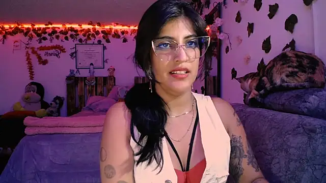 azahar  ziiz online show from 02/07/25, 03:12