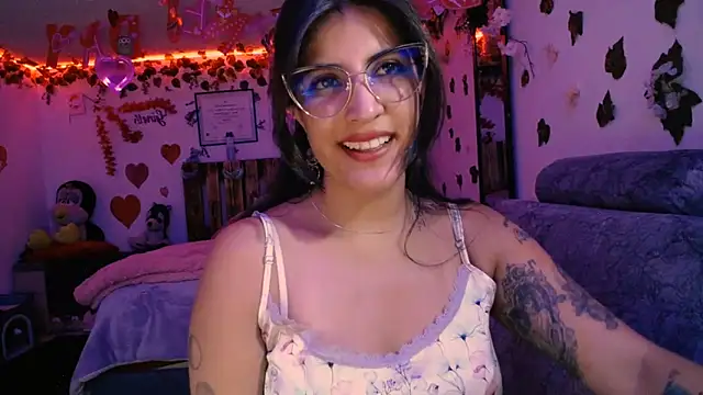 azahar  ziiz online show from 02/13/25, 05:16