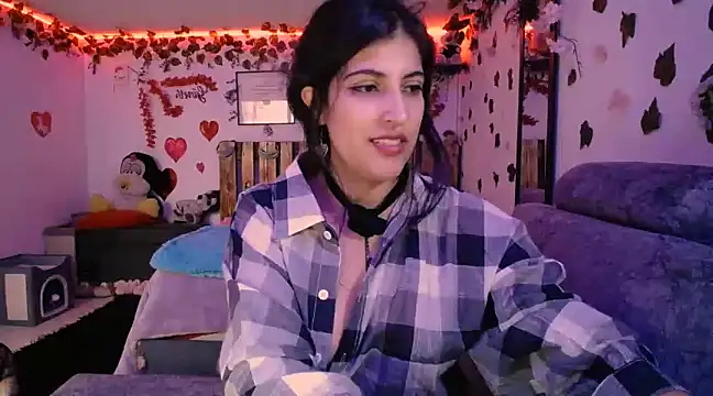 azahar  ziiz online show from 03/09/25, 05:39