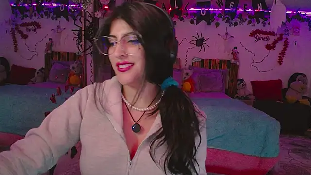 azahar  ziiz online show from 10/07/25, 11:17