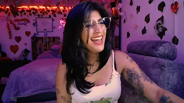 azahar  ziiz online show from 02/12/25, 12:27