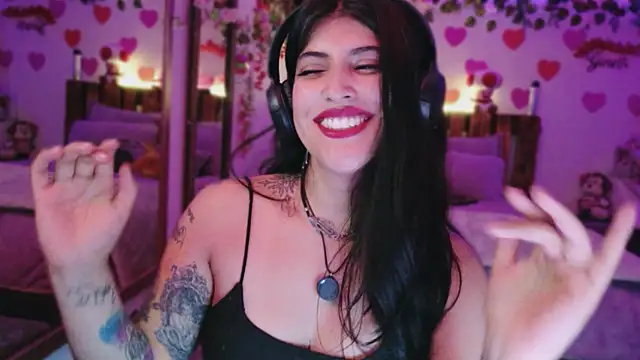 azahar  ziiz online show from 05/20/26, 01:57
