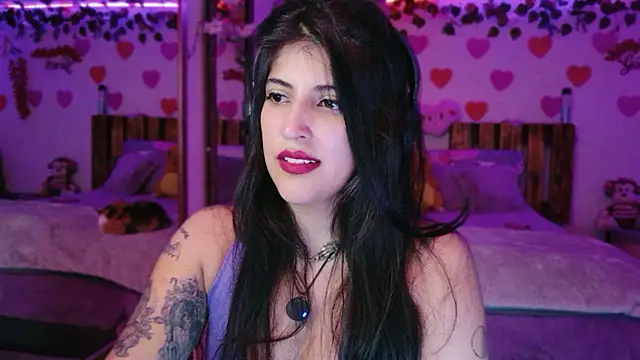 azahar  ziiz online show from 03/19/26, 04:34