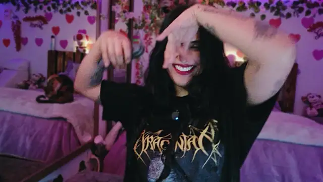 azahar  ziiz online show from 05/28/26, 11:21