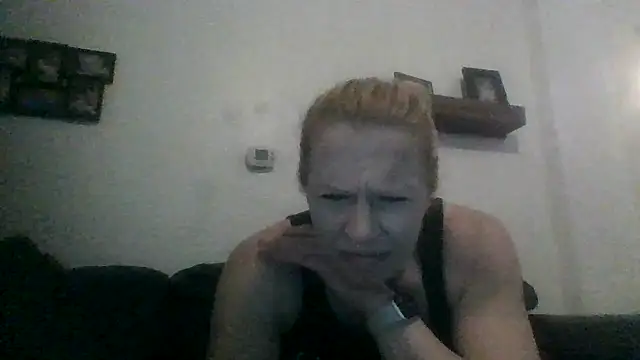 lisamatty4601 online show from 09/20/25, 10:15