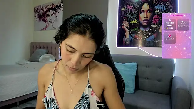 Snapshot of andykiuty chatting on 12/02/25, 03:58 andykiuty online show from 12/02/25, 03:58