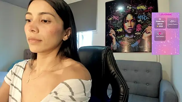 Snapshot of andykiuty chatting on 10/24/25, 08:19 andykiuty online show from 10/24/25, 08:19