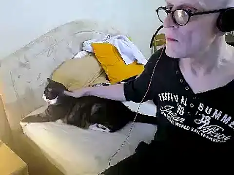 Snapshot of HornyRalfi55 chatting on 03/12/25, 05:38 HornyRalfi55 online show from 03/12/25, 05:38