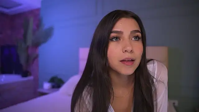 Snapshot of Ashley_Jones9 chatting on 11/07/25, 06:12 Ashley Jones9 online show from 11/07/25, 06:12