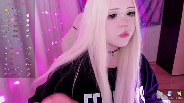 SelenaCute online show from 06/16/26, 04:34