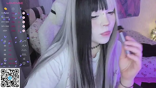 SelenaCute online show from 01/13/26, 06:17