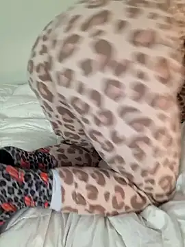 Silvia Zeno online show from 02/22/26, 05:10