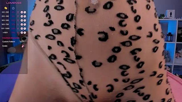 Jess Lui online show from 03/13/25, 04:16