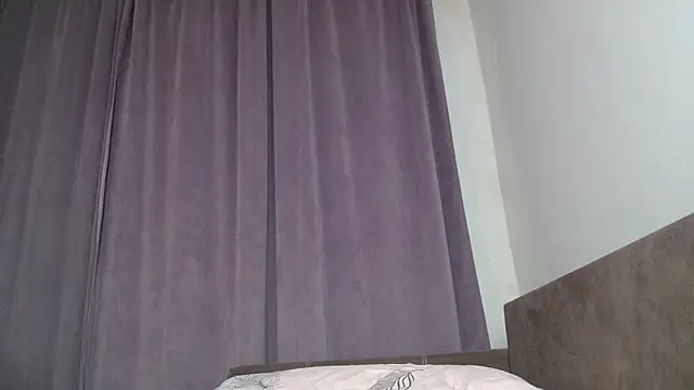 Snapshot of LadyMilfxxx chatting on 02/15/26, 04:50 LadyMilfxxx online show from 02/15/26, 04:50