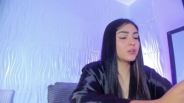 Abby  colins online show from 11/07/25, 03:49