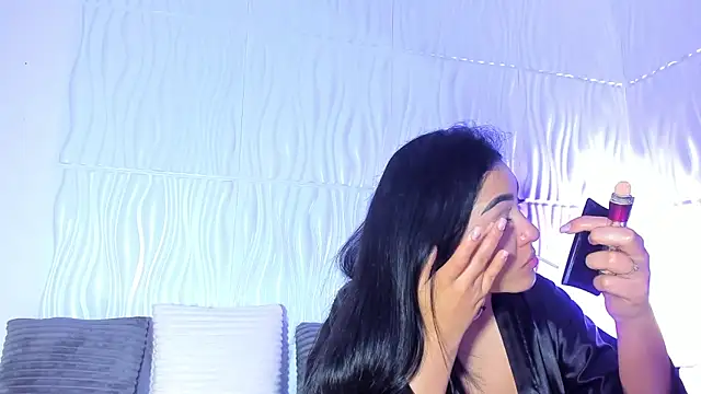 Abby  colins online show from 04/15/26, 09:48